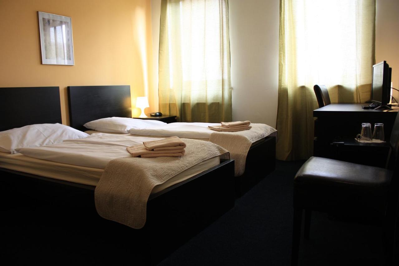 Hotel Premier Trnava Exterior foto